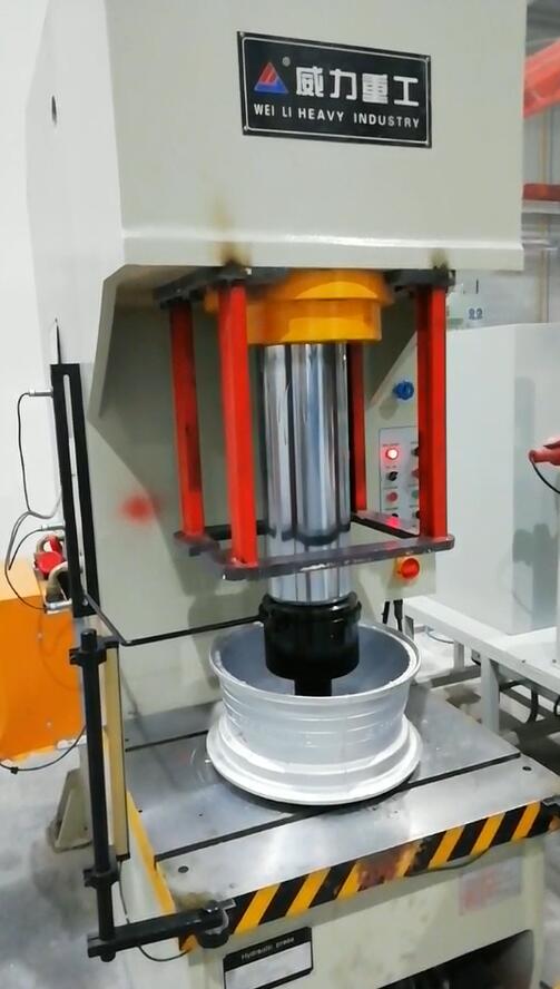 汽車(chē)輪轂沖孔沖床